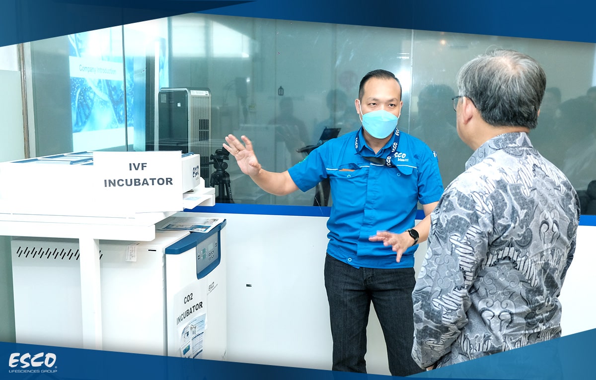 Minister Gan Kim Yong Visits PT Esco Bintan Indonesia | Esco Lifesciences